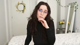 ElizaTheModel - Give Mommy a Foot Massage